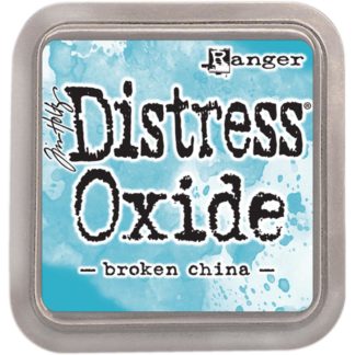 Distress Oxide mustetyynyt ja täyttöpullot
